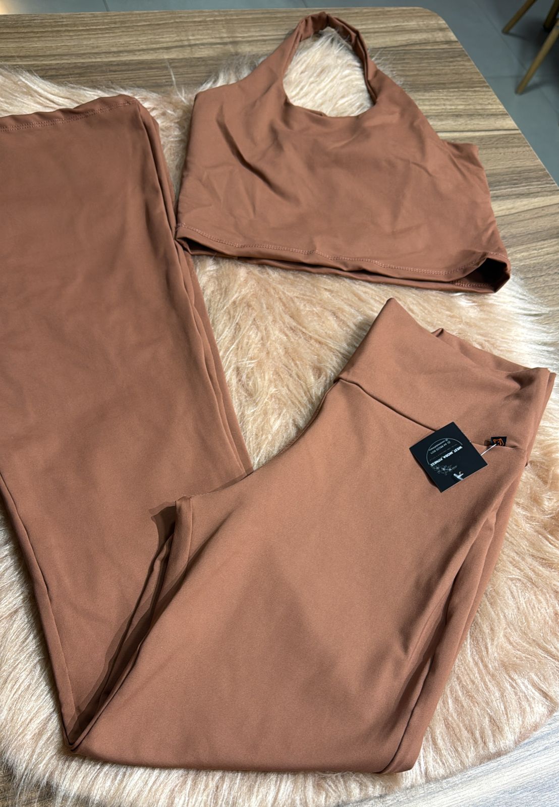 Conjunto Frente Única com Flare