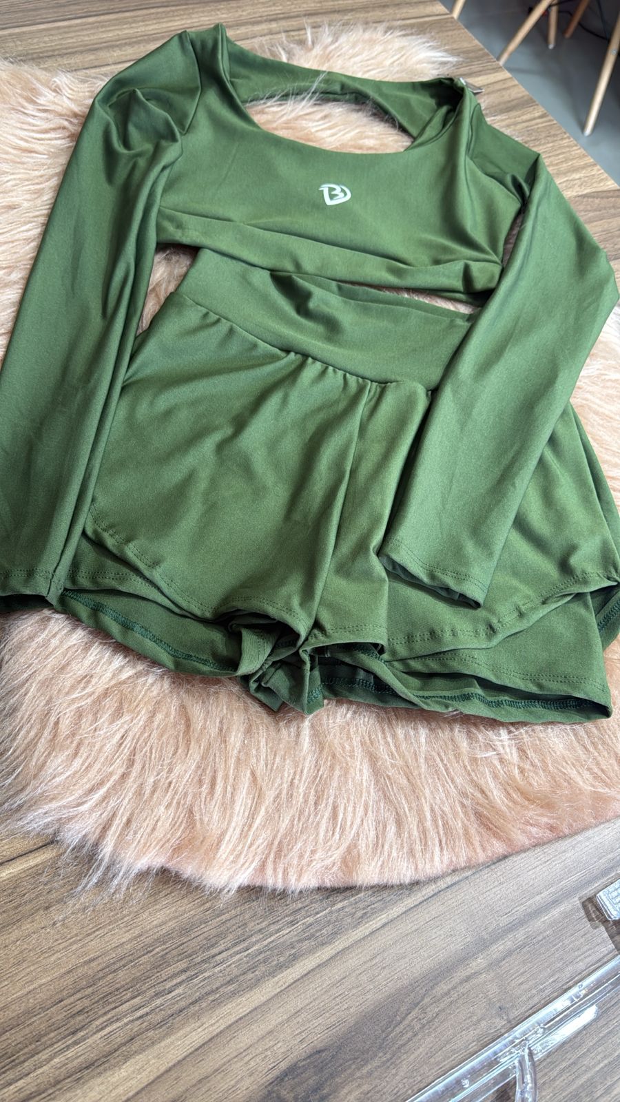 Conjunto Cropped Manga Longa