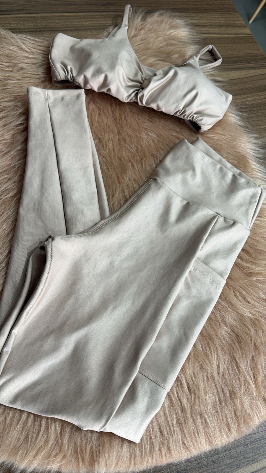 Conjunto com Top Franzido