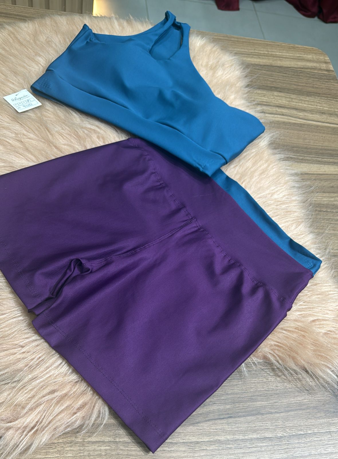 Nula Manga Bicolor