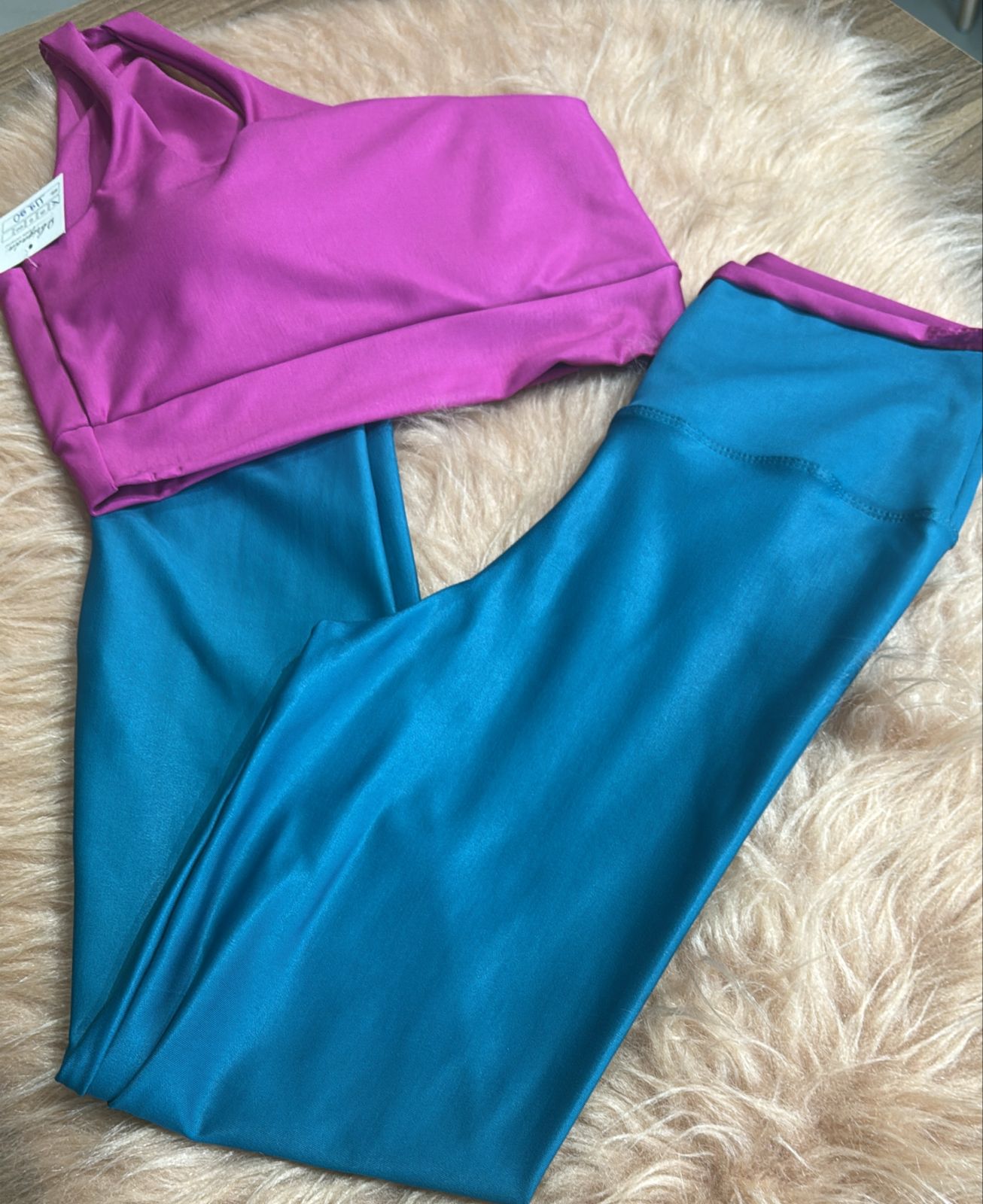 Nula Manga Bicolor